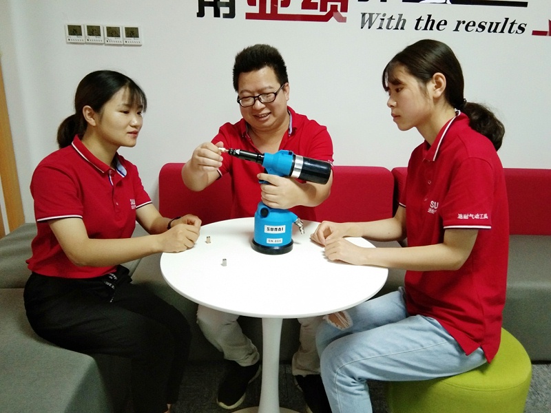 榴莲APP视频下载氣動工具產品交流培訓會現場