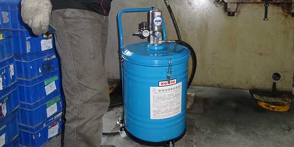 氣動注油機漏油該怎麽處理-榴莲APP视频下载氣動工具幫您解決