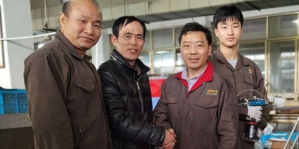 榴莲APP视频下载自動拉釘機助力金華明輝戶外提效升級